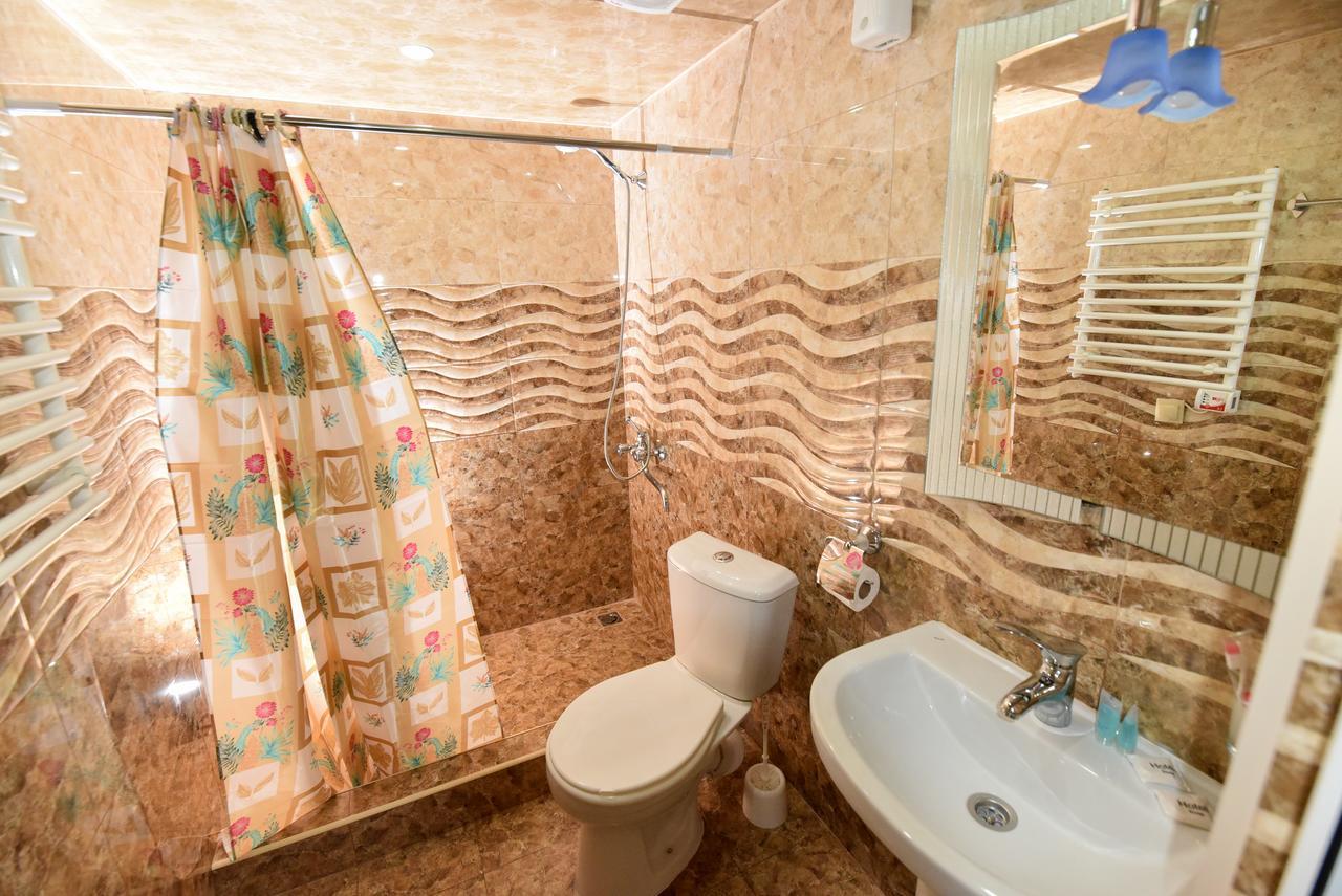 Gayane Hotel Alaverdi Kültér fotó