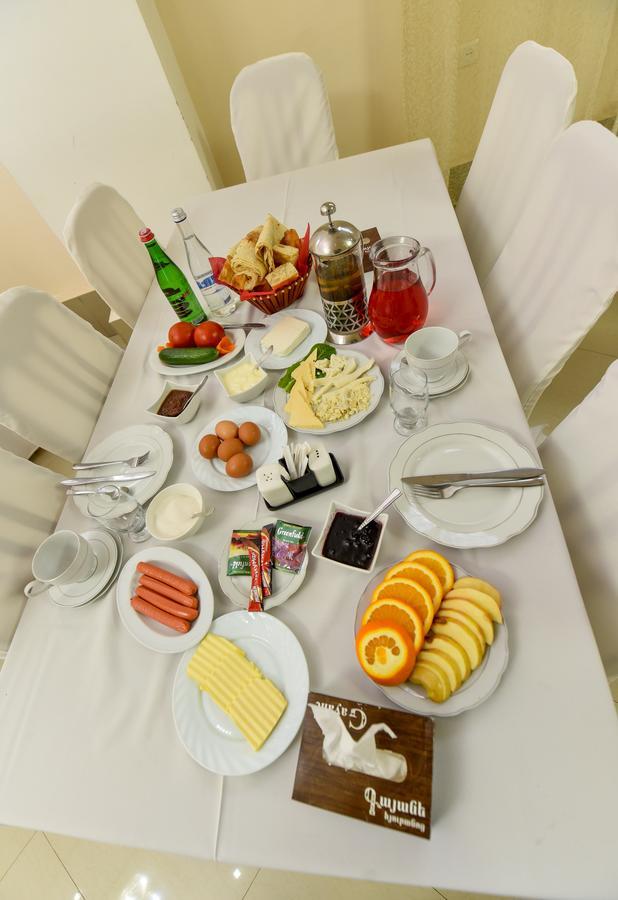Gayane Hotel Alaverdi Kültér fotó